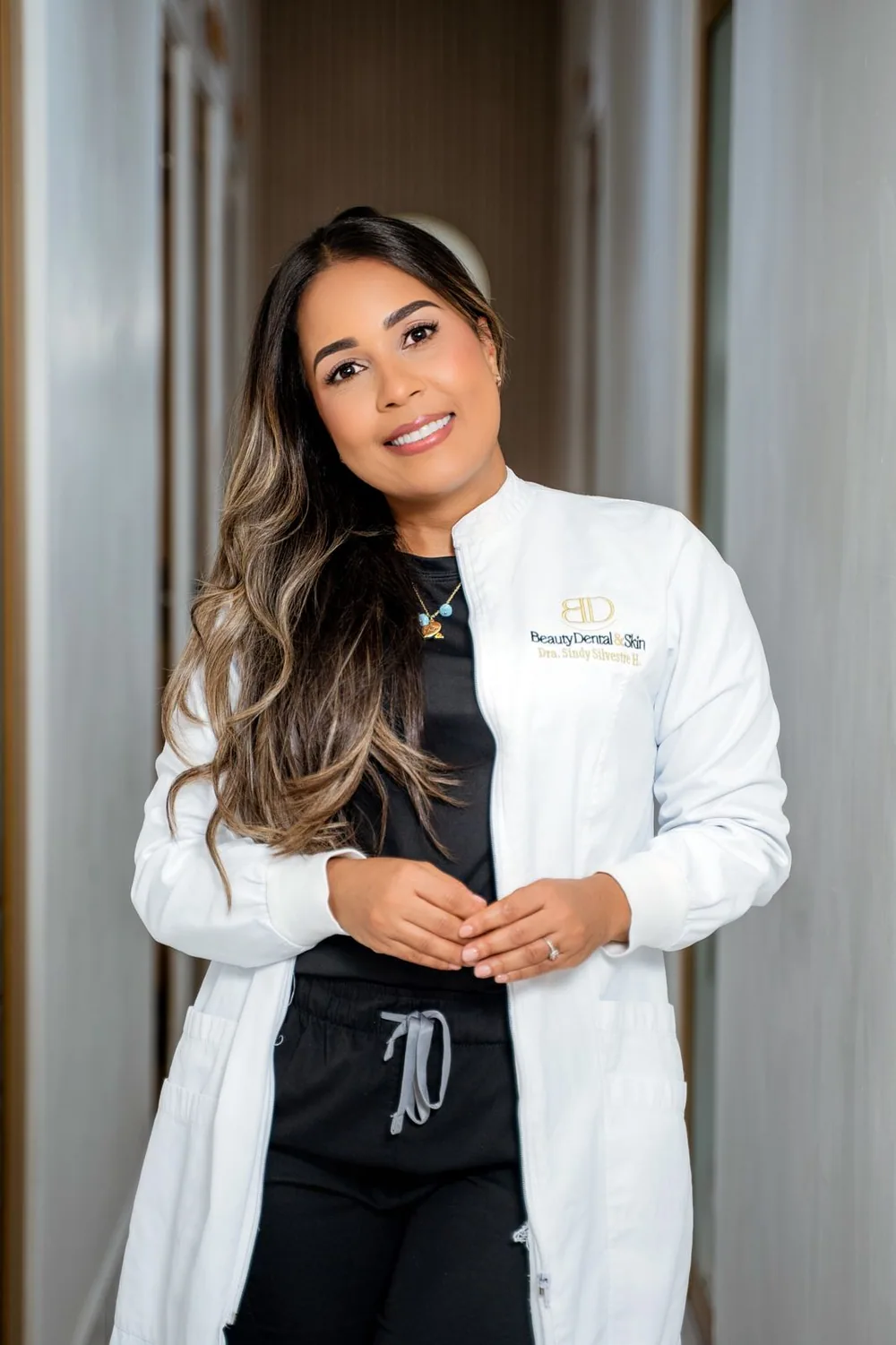 Dra. Sindy Silvestre